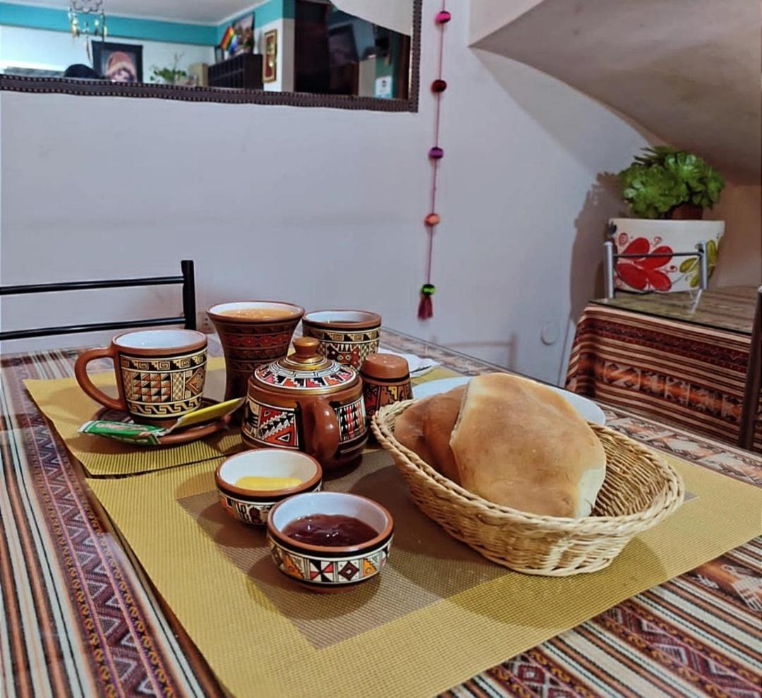 Hospedaje Qoricha'Skas 쿠스코 외부 사진